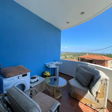 Blue House * Paliouri