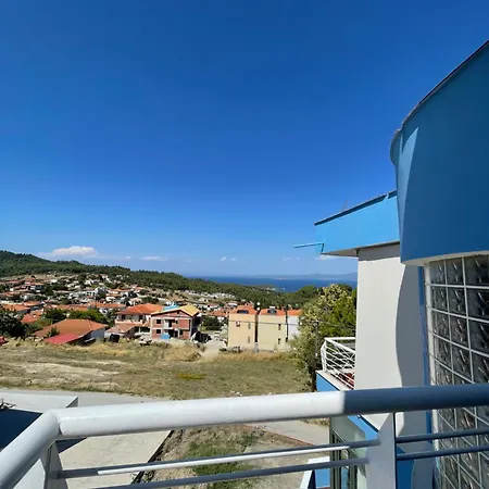 Blue House Case de vacanță Paliouri